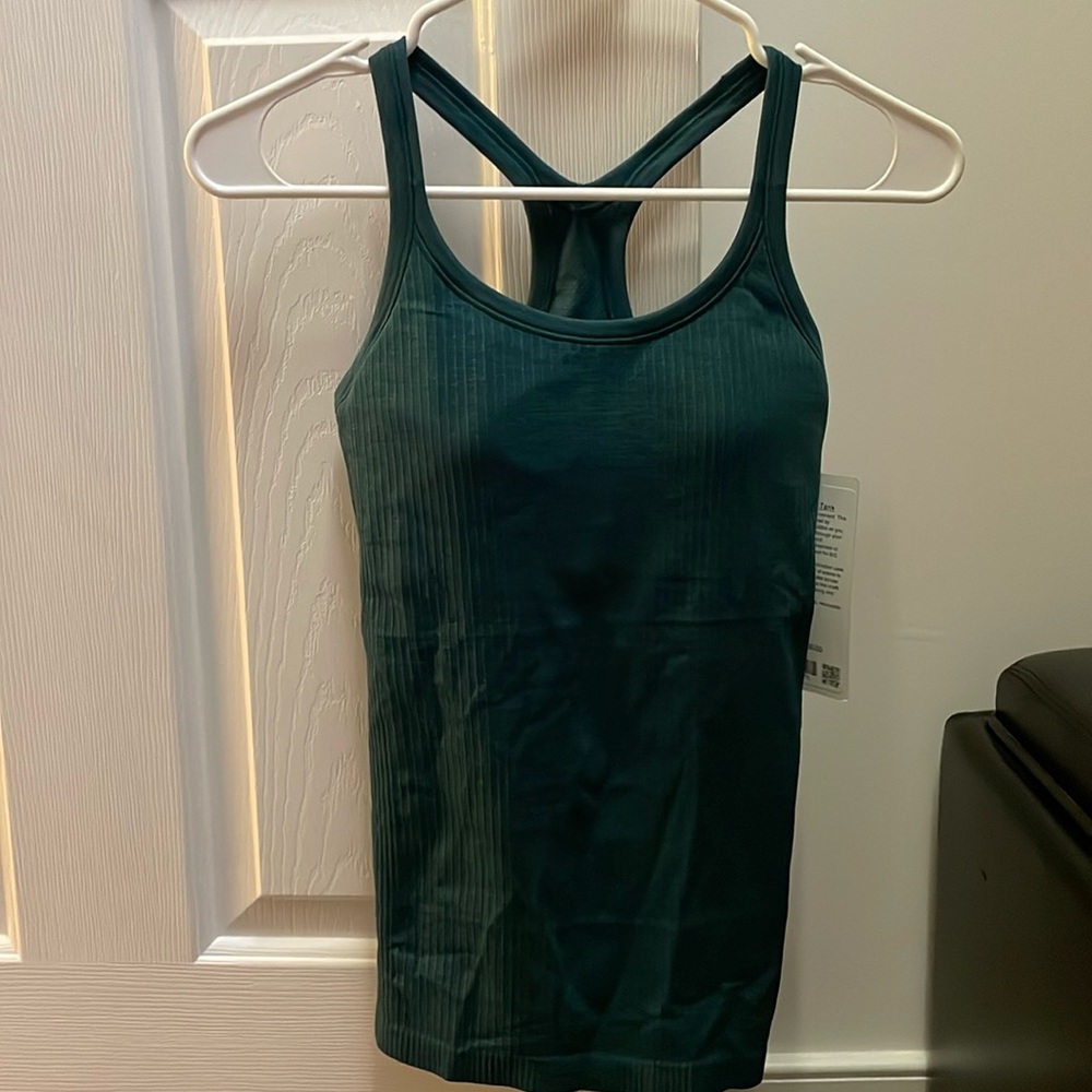 NWT Lululemon Ebb to Street Tank